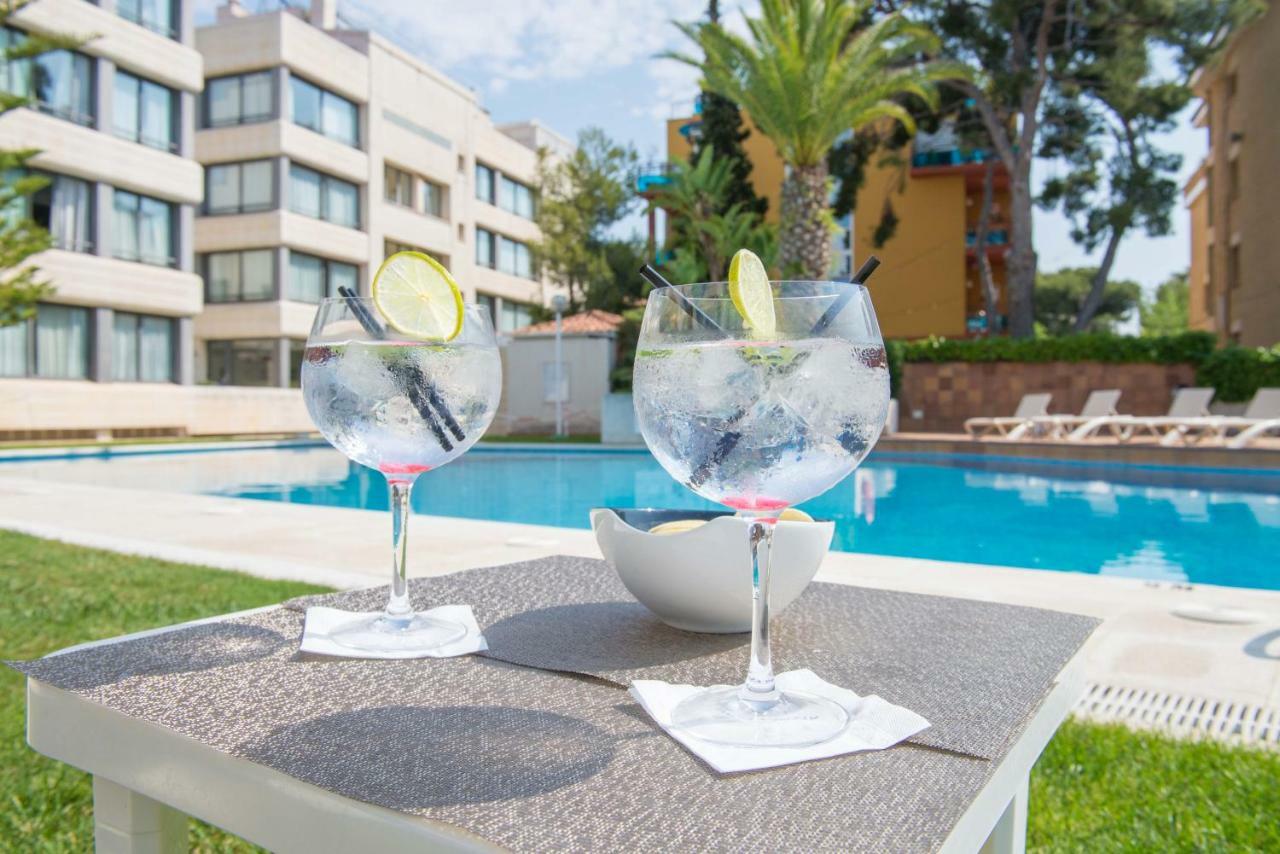 Atenea Park Suites & Apartments Vilanova i la Geltrú Kültér fotó